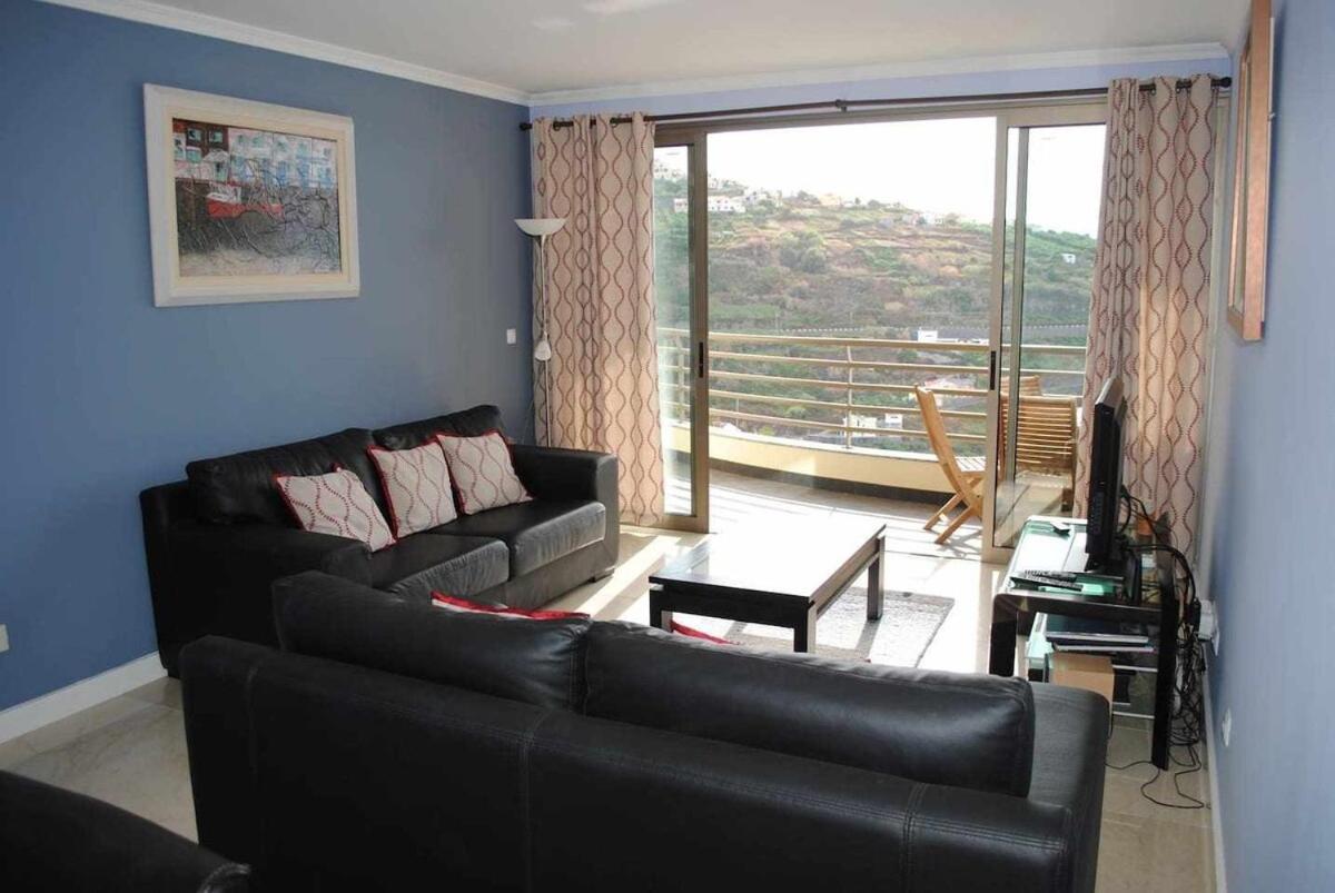 Plaza Bay Luxury Apartment With Swimming Pool Calheta  Exteriör bild