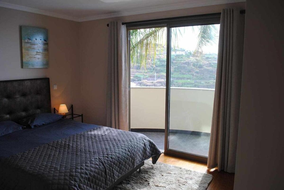 Plaza Bay Luxury Apartment With Swimming Pool Calheta  Exteriör bild