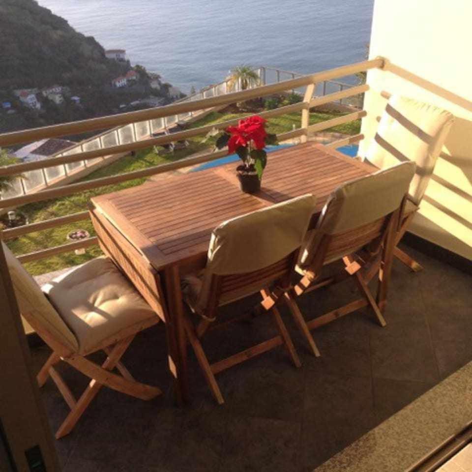 Plaza Bay Luxury Apartment With Swimming Pool Calheta  Exteriör bild